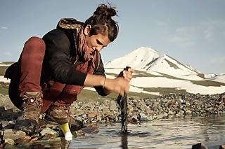 Film "Weit. Die Geschichte von einem Weg um die Welt" Film "Weit. Die Geschichte von einem Weg um die Welt"