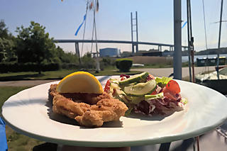 „Smutje’s“ Bistro am Sund „Smutje’s“ Bistro am Sund